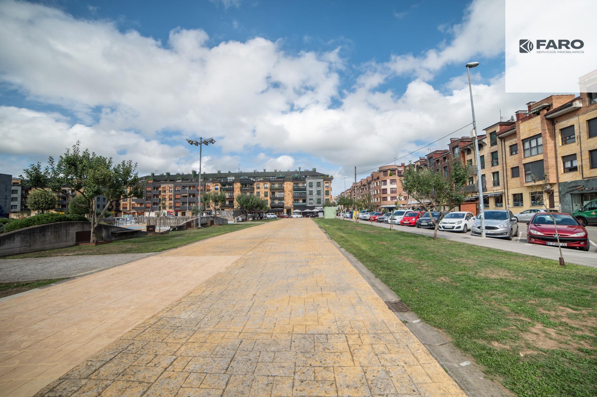 Ático de 2 habitaciones con garaje y trastero en el centro de Villaviciosa (Ref 00128) - Imagen 16