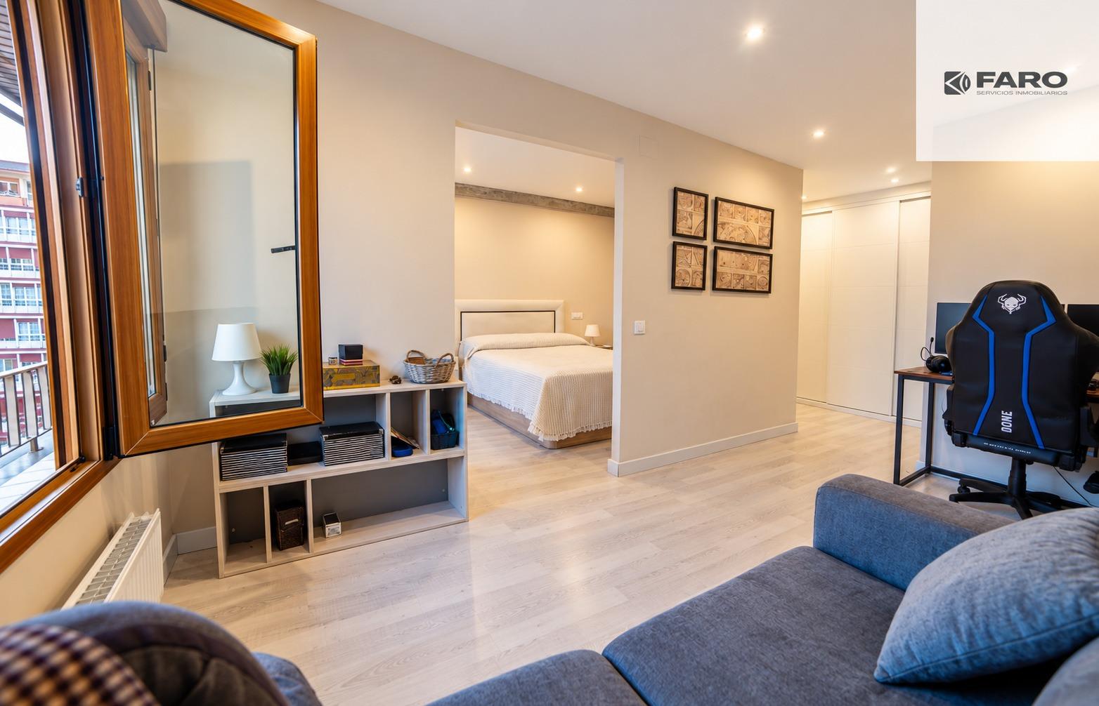 PISO REFORMADO EN AVENIDA DE LA COSTA – GIJÓN | 3 HABITACIONES Y 2 BAÑOS (Ref 00131) - Imagen 14