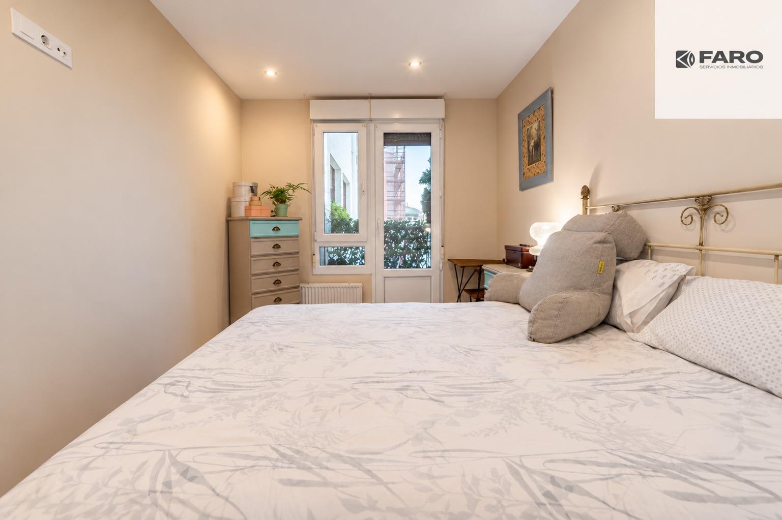 PISO REFORMADO EN AVENIDA DE LA COSTA – GIJÓN | 3 HABITACIONES Y 2 BAÑOS (Ref 00131) - Imagen 16